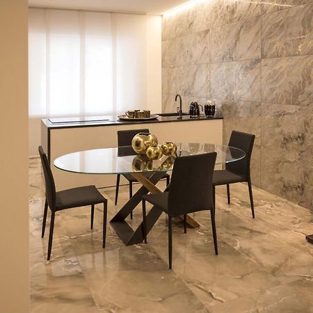 Vipverona Luxury Apartment - Royal Welcome Bagian luar foto