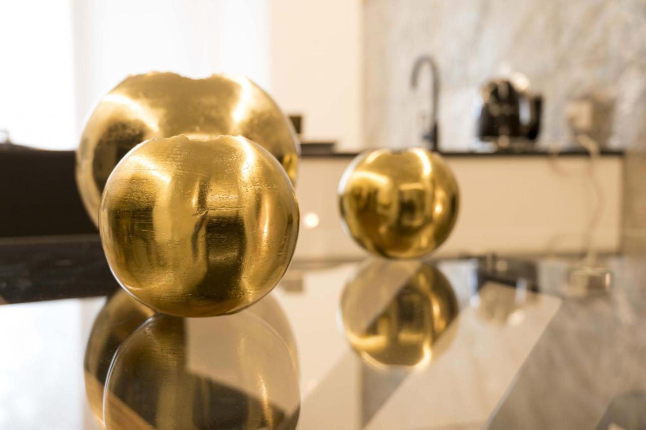 Vipverona Luxury Apartment - Royal Welcome Bagian luar foto